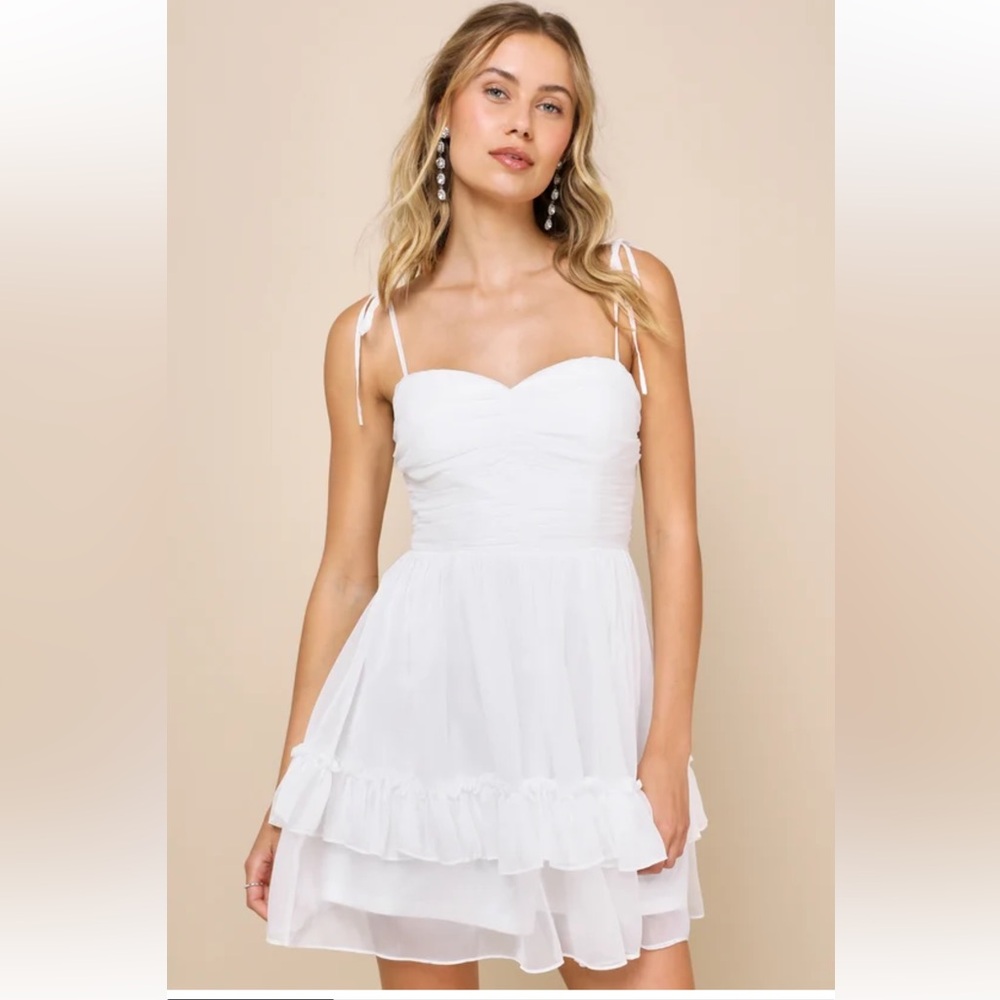Lulus White Ruffled Spaghetti Strap Mini Dress size M New # 3G